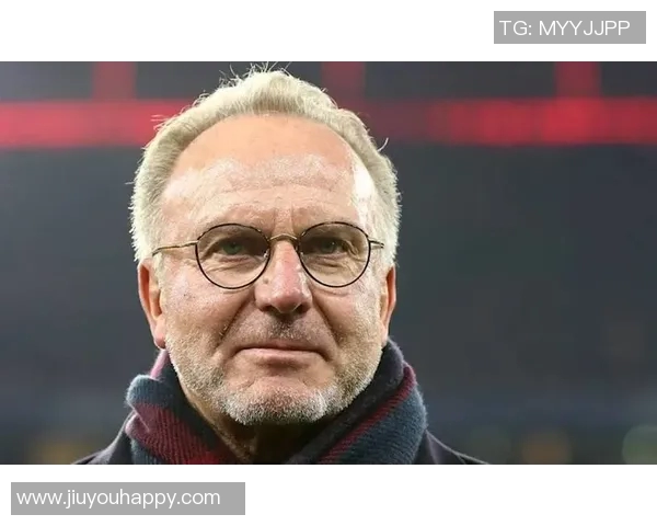 鲁梅尼格荣获巴伐利亚州长个人奖赞扬其对德国足球的杰出贡献 鲁梅尼格荣获巴伐利亚州长个人奖赞扬其对德国足球的杰出贡献