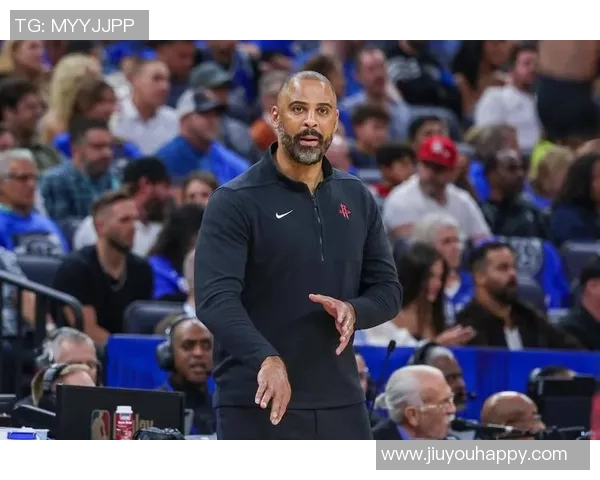 乌度卡称申京无需额外激励其对位能力在关键时刻依然具优势