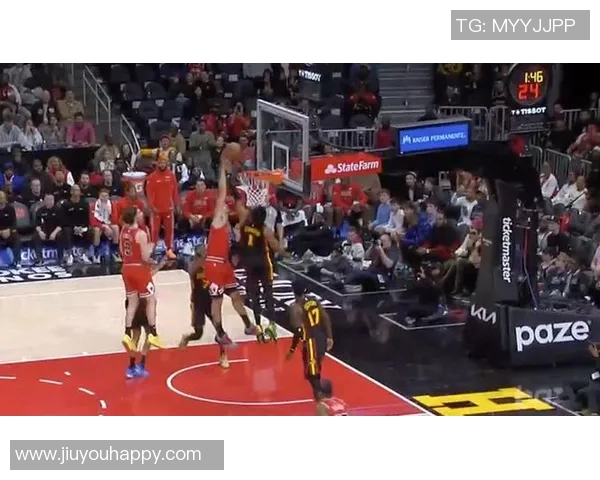 76人老鹰比赛争议主裁承认漏判暂停未挑战录像错误引发热议 76人老鹰比赛争议主裁承认漏判暂停未挑战录像错误引发热议